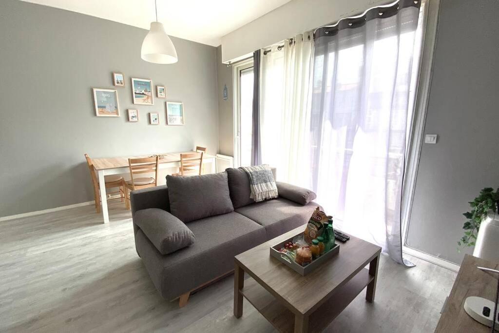 Royan 2P - Centre - 300M Plage Apartment Exterior photo